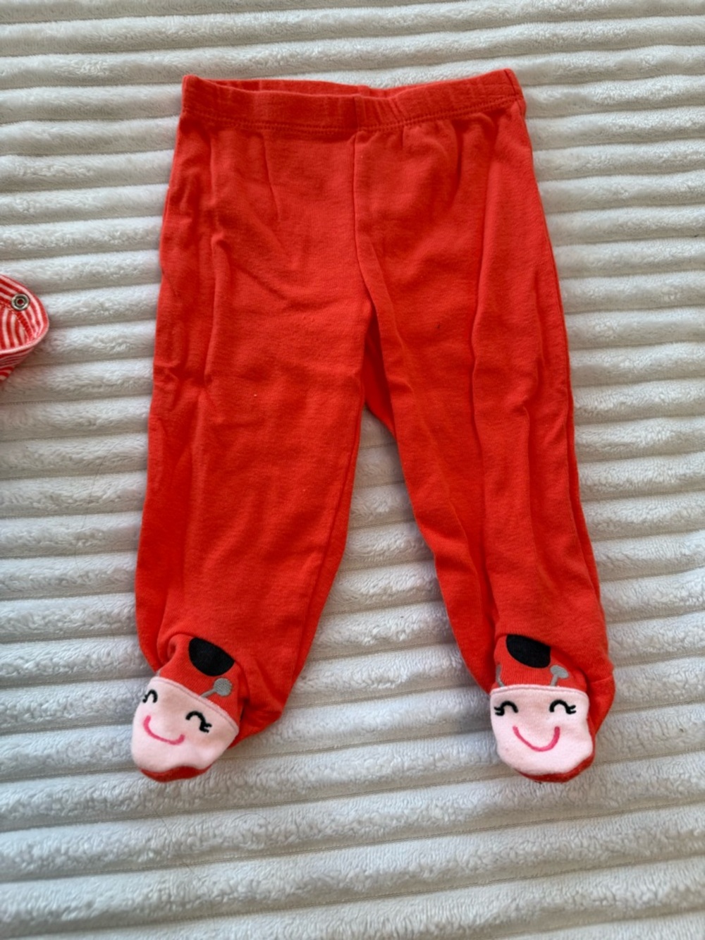 Carter's 2 Outfit Bundle - Lady Bug And Flower Sets - 6 Month - Picture 14 of 15